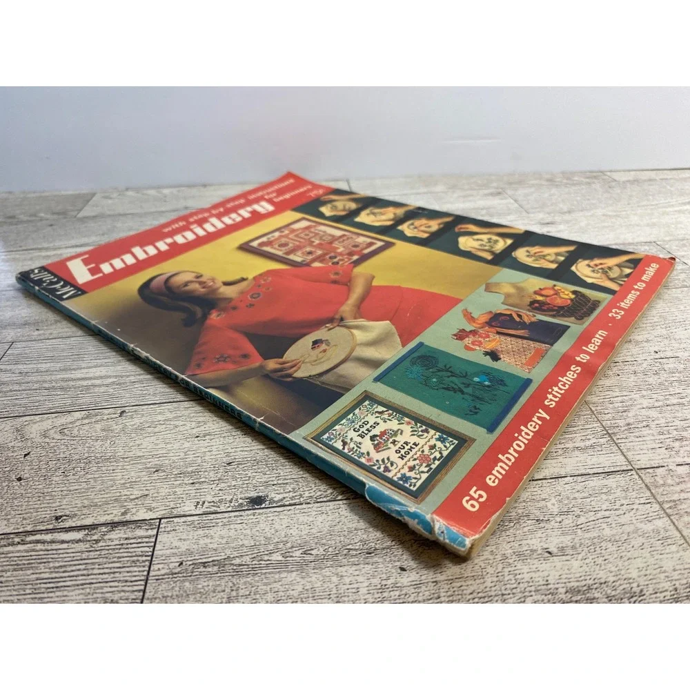 McCall's Step-by-Step Embroidery Beginners Nanina Comstock‎ 1965 Vintage Guide